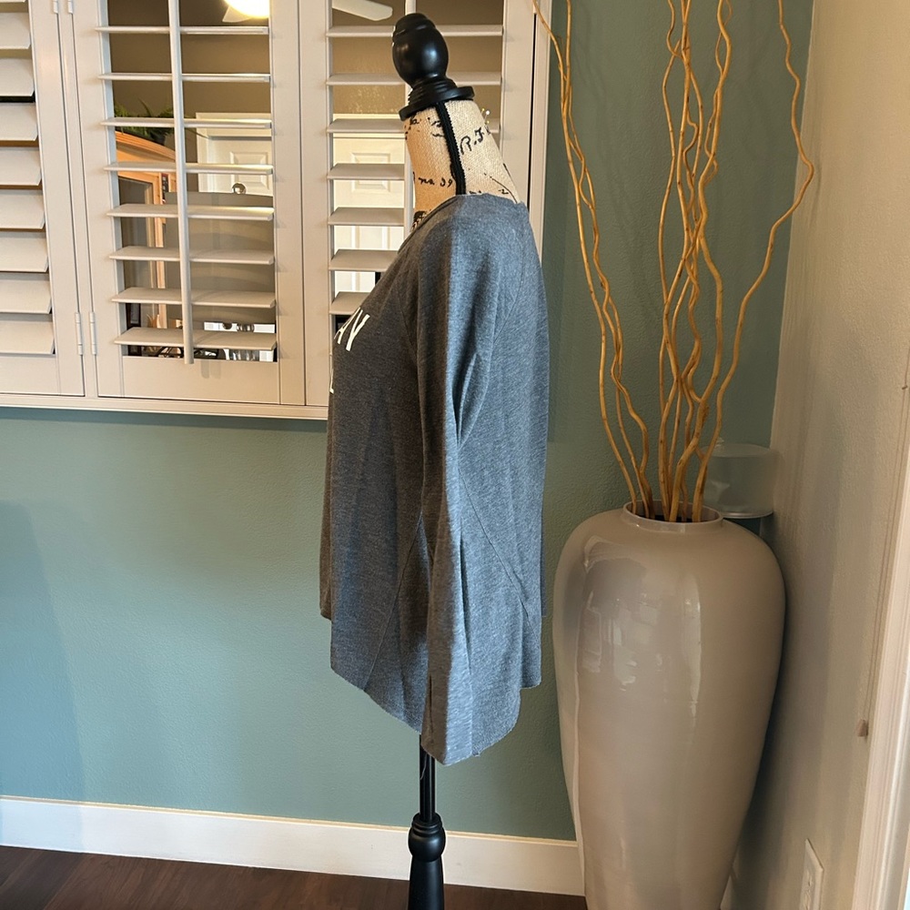 Grayson Threads - M - Picture 3 of 5